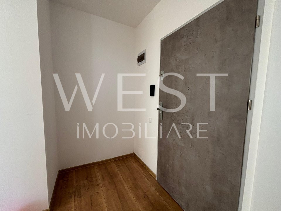 Spațiu comercial str.EROILOR 45mp + terasa | Parcări | Finisat