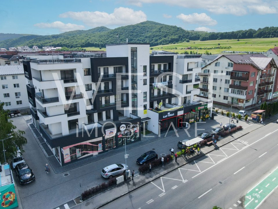 Spatiu comercial de inchiriat | Str.Eroilor | Roka