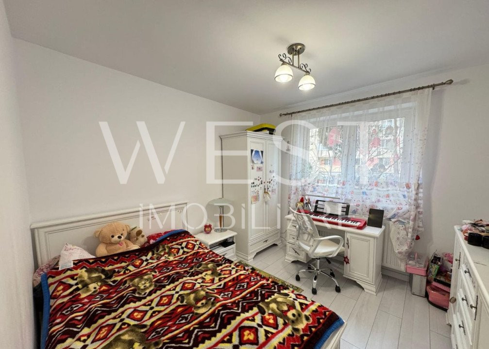 Apartament 3 camere decomandat|La cheie|Zona Plaja Grigorescu
