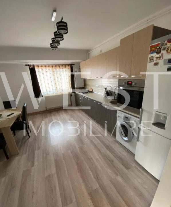 Apartament 3 camere,58mp - la cheie| Parcare inclusa