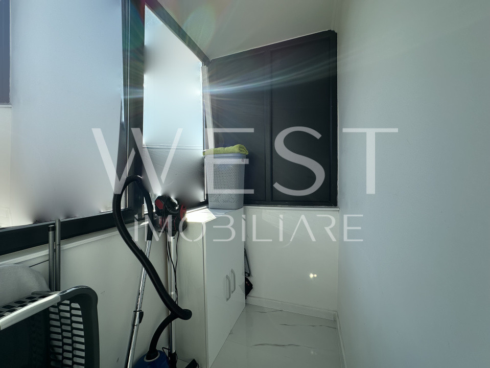 Apartament 3 camere MODERN LA CHEIE! 70mp+ ! 2 parcari ! Str Urusagului