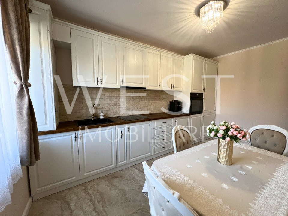 Casa Duplex | 116mp / Teren 170mp | Zona Parc Poligon | 2 parcari