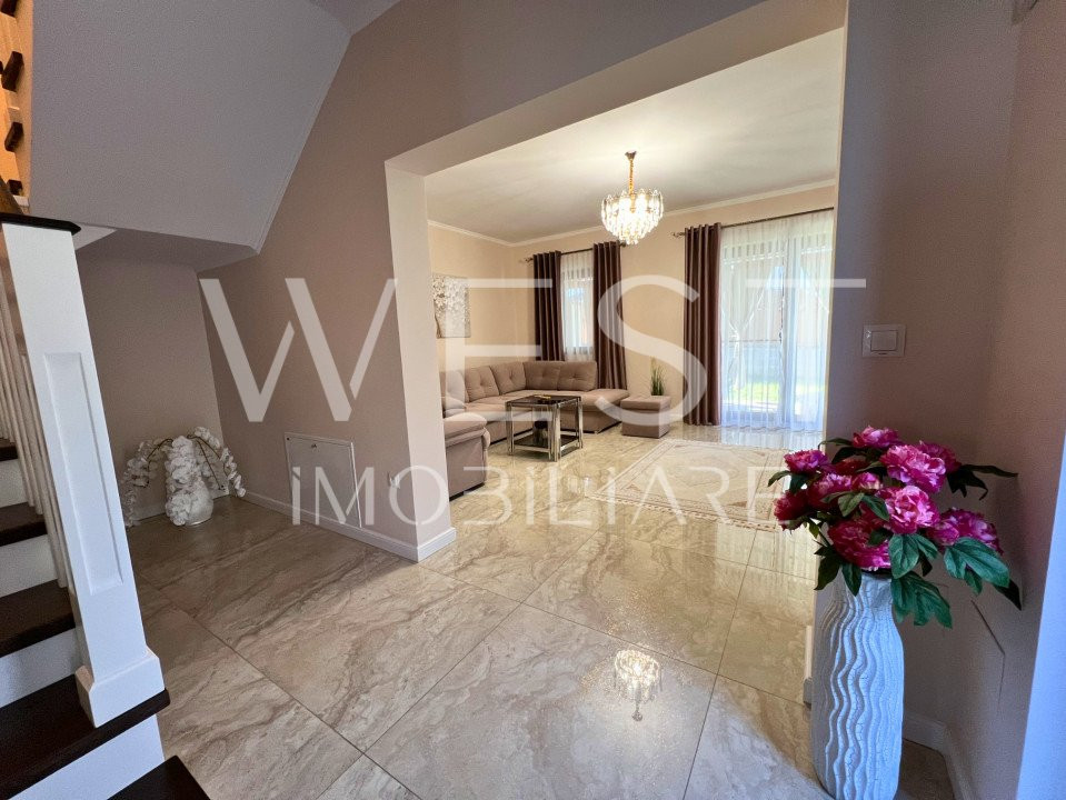 Casa Duplex | 116mp / Teren 170mp | Zona Parc Poligon | 2 parcari
