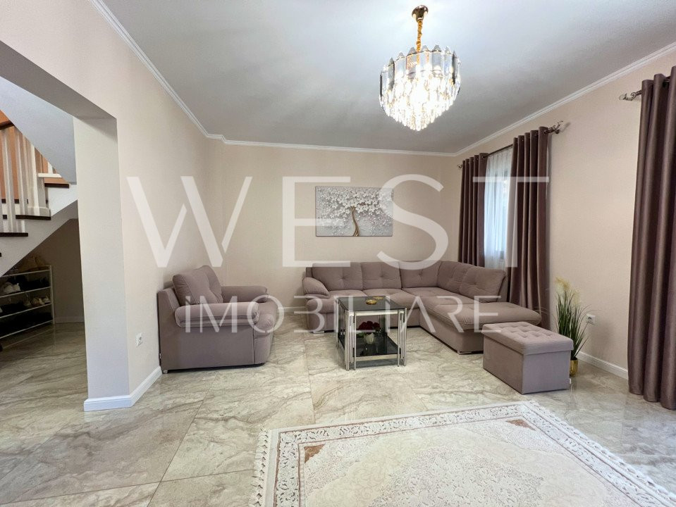 Casa Duplex | 116mp / Teren 170mp | Zona Parc Poligon | 2 parcari