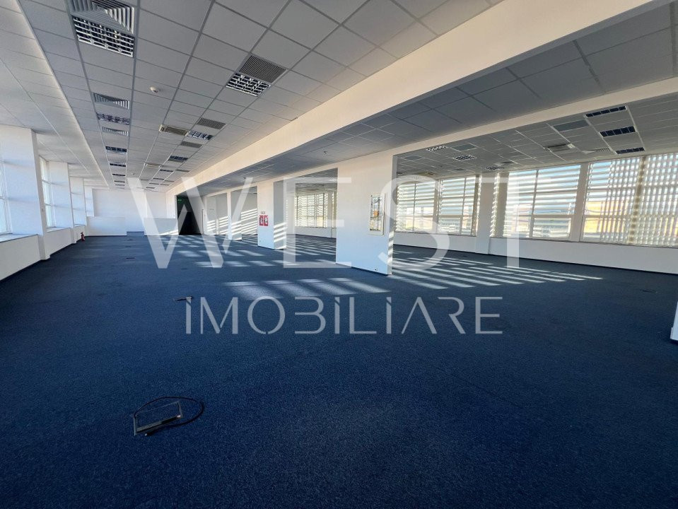 Spatiu birouri | 1100mp | Piata 1 Mai | Nemobilat + Utilat | Parcari