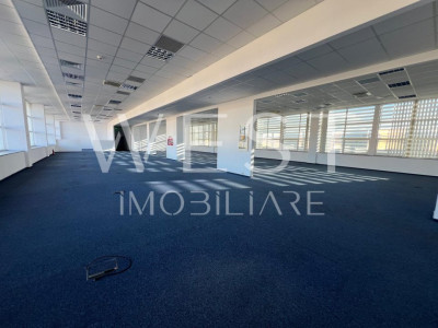 Spatiu birouri | 1100mp | Piata 1 Mai | Nemobilat + Utilat | Parcari