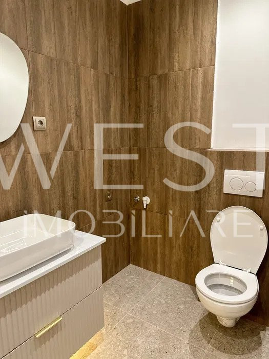 Apartament 3 camere | 55mp | zona Eroilor | Cu parcare subterana