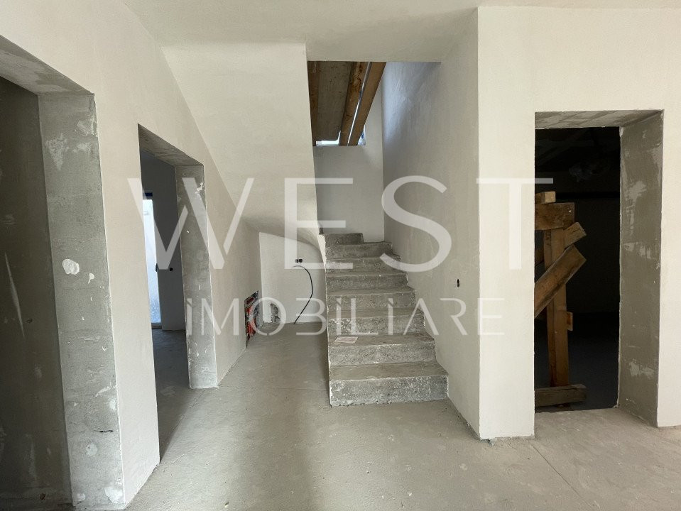 Casa individuală cu CF cu 5 cam/155mp! Teren 550mp! GARAJ! Loc. Dezmir