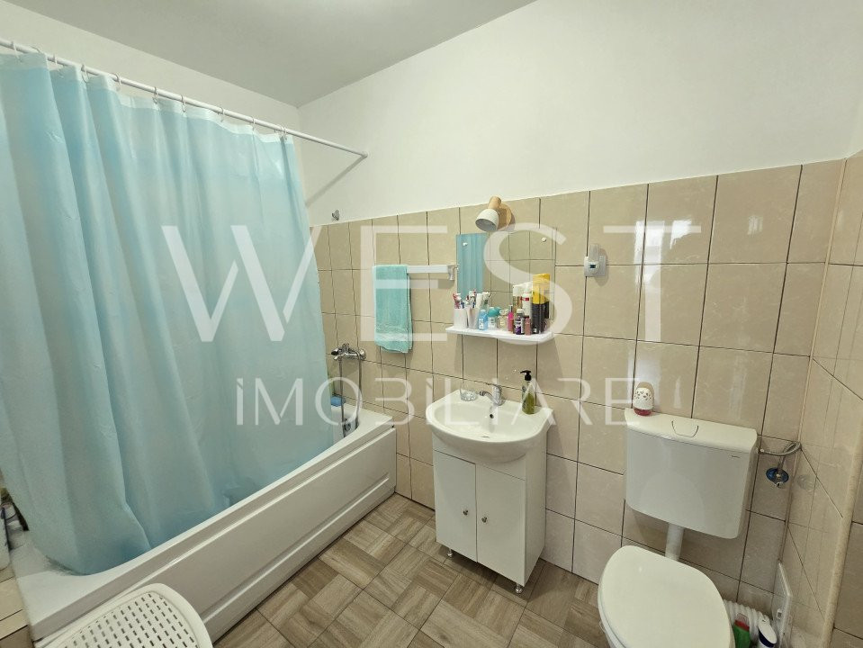 Apartament 3 camere! Mobilat/Utilat! Parcare! Str. Florilor! Zona Kik!