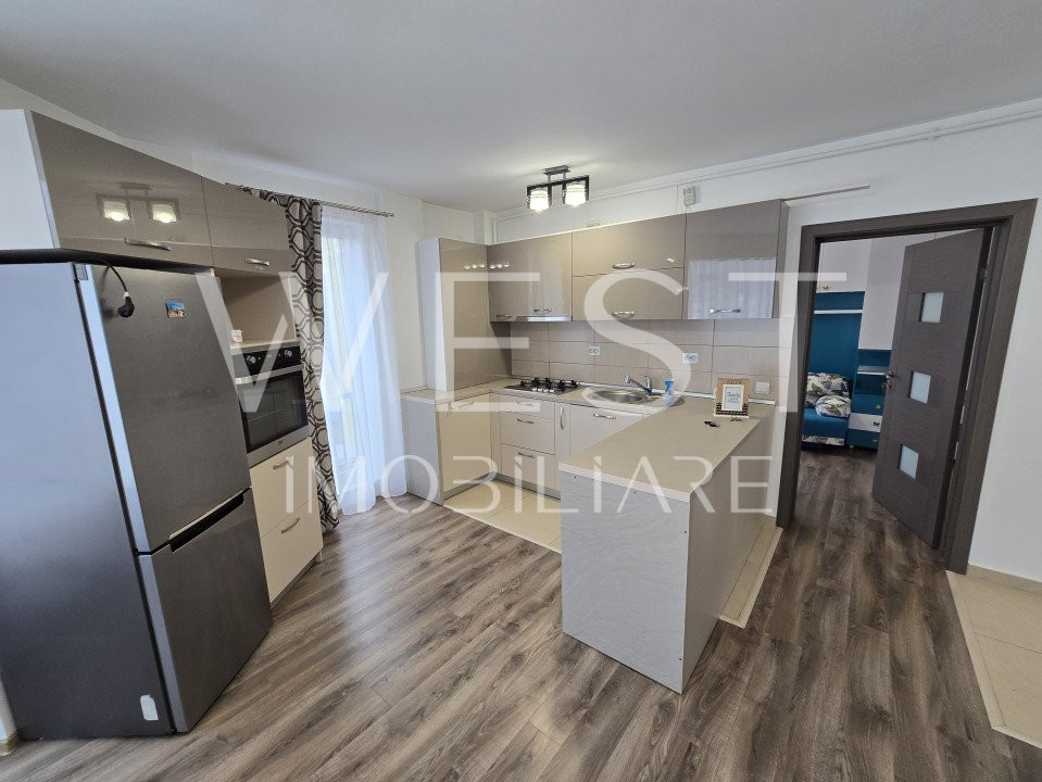 Apartament 3 camere! Mobilat modern! Str. Eroilor! Zona Pompierilor!