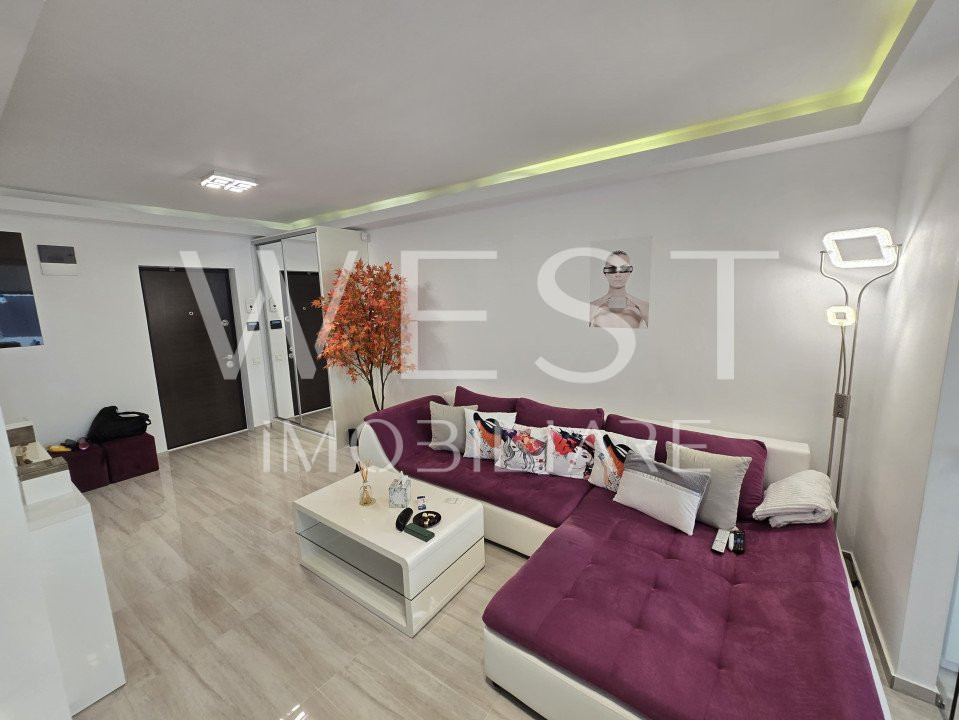 Apartament 58mp+balcon! Etaj intermediar! Catanelor! Parcare inclusa!