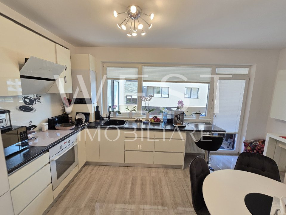 Apartament 58mp+balcon! Etaj intermediar! Catanelor! Parcare inclusa!