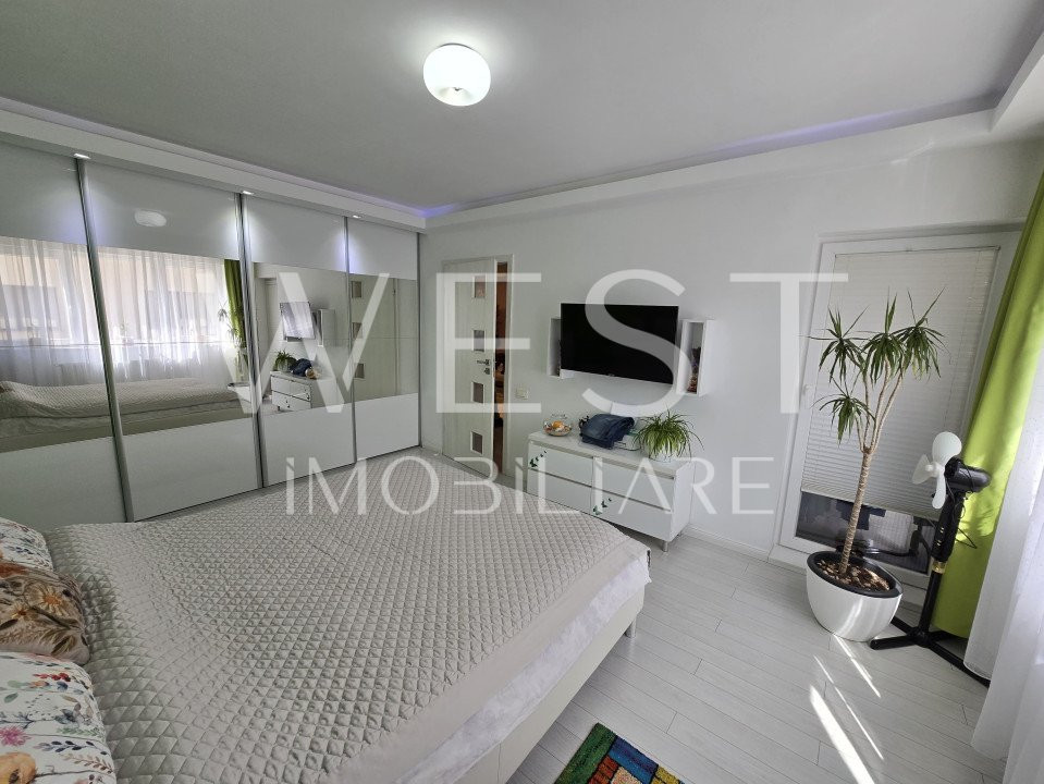 Apartament 58mp+balcon! Etaj intermediar! Catanelor! Parcare inclusa!