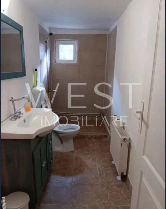 Casa individuala  P+1,  6 camere/140 mp, zona Somesul Rece !