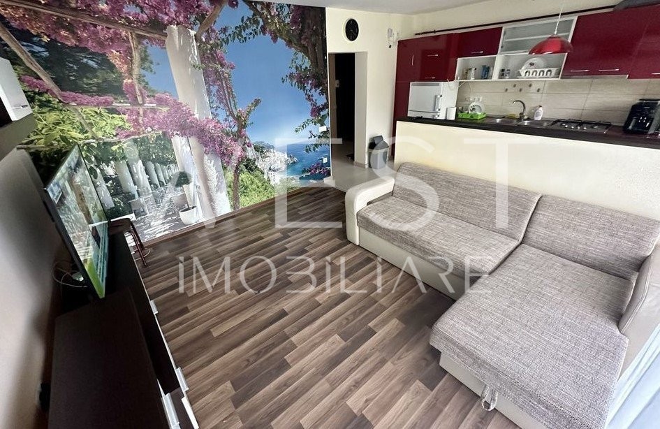 Apartament  2 camere - etaj intermediar!Parcare inclusa! Zona Eroilor