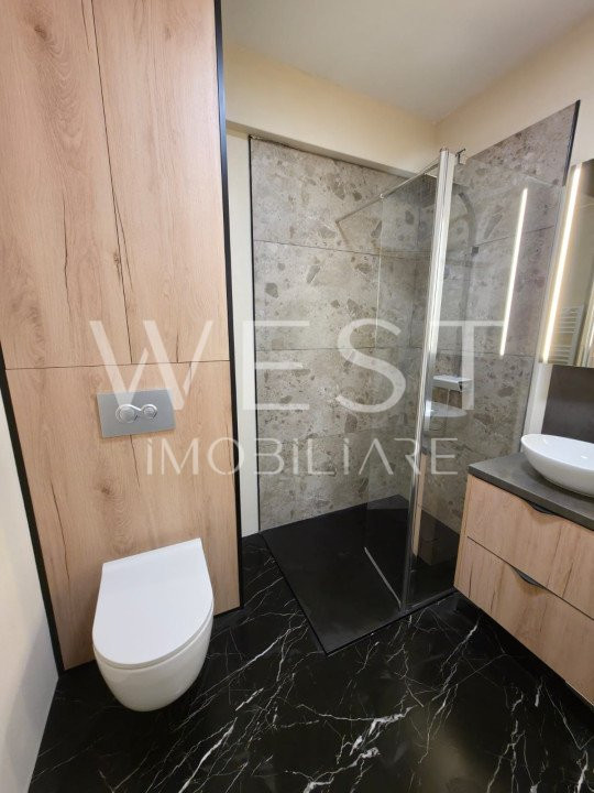 Apartament 3 camere+Terasa 33mp! Parcare! Zona Urusagului! Nou cu CF!