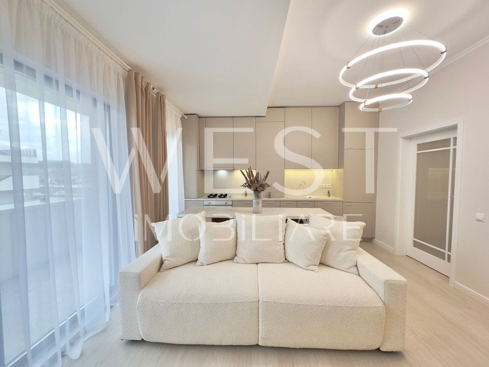 Apartament 3 camere! Terasa 12mp! La cheie! Str. Eroilor! Langa Mall!