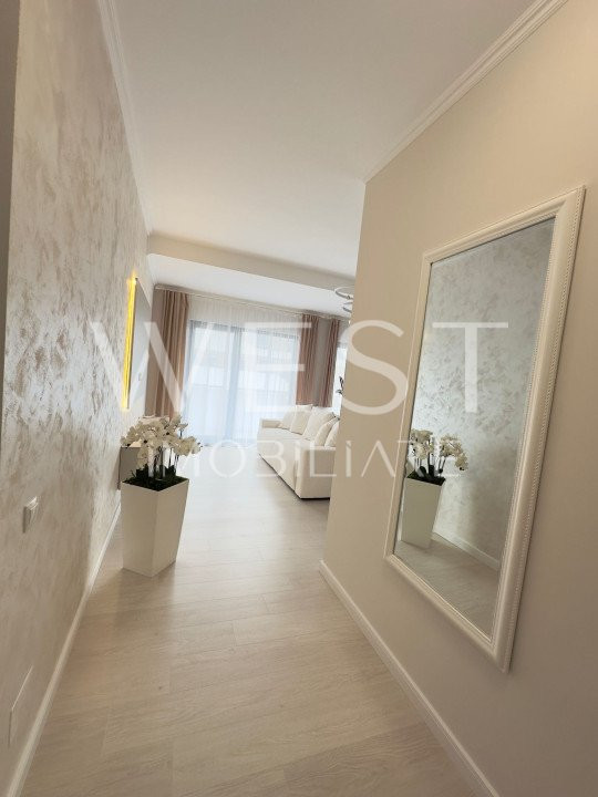 Apartament 3 camere! Terasa 12mp! La cheie! Str. Eroilor! Langa Mall!