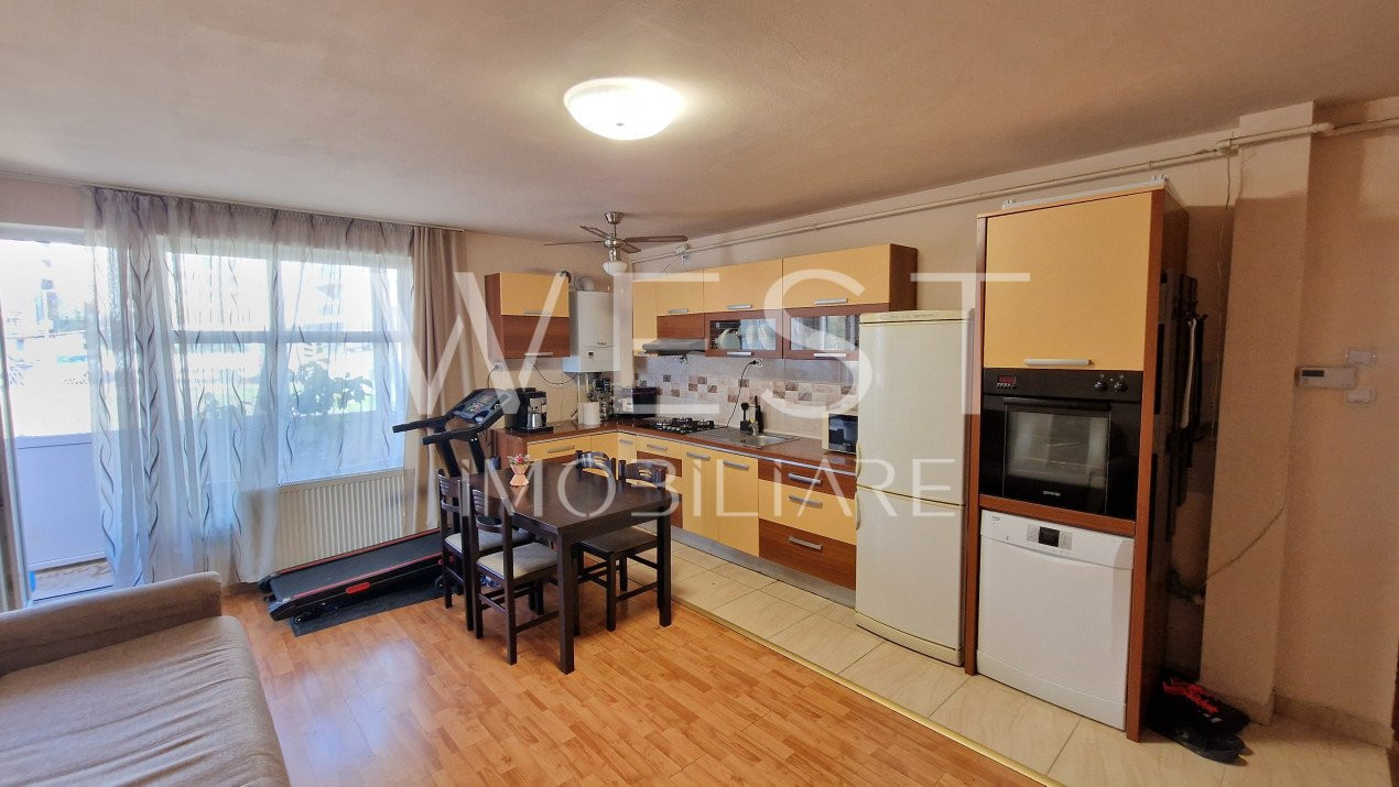  Apartament 2 camere|Etaj intermediar|Bloc cu lift|Petrom/Calea Baciului