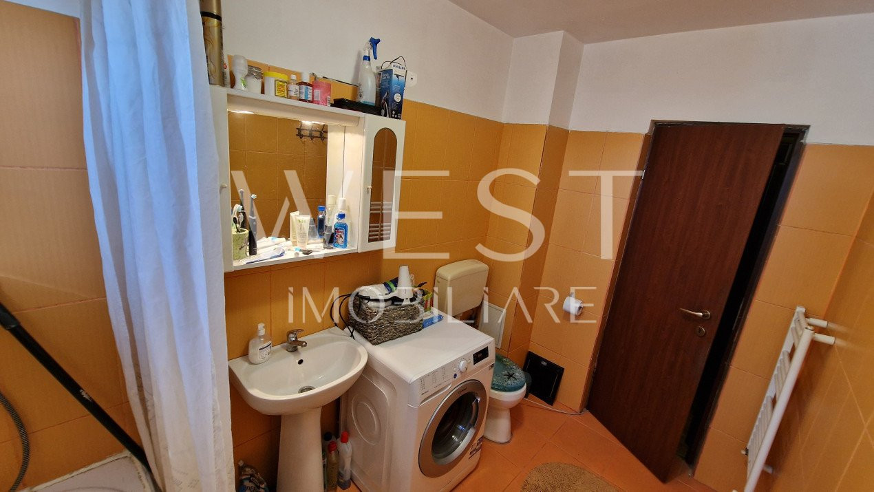  Apartament 2 camere|Etaj intermediar|Bloc cu lift|Petrom/Calea Baciului