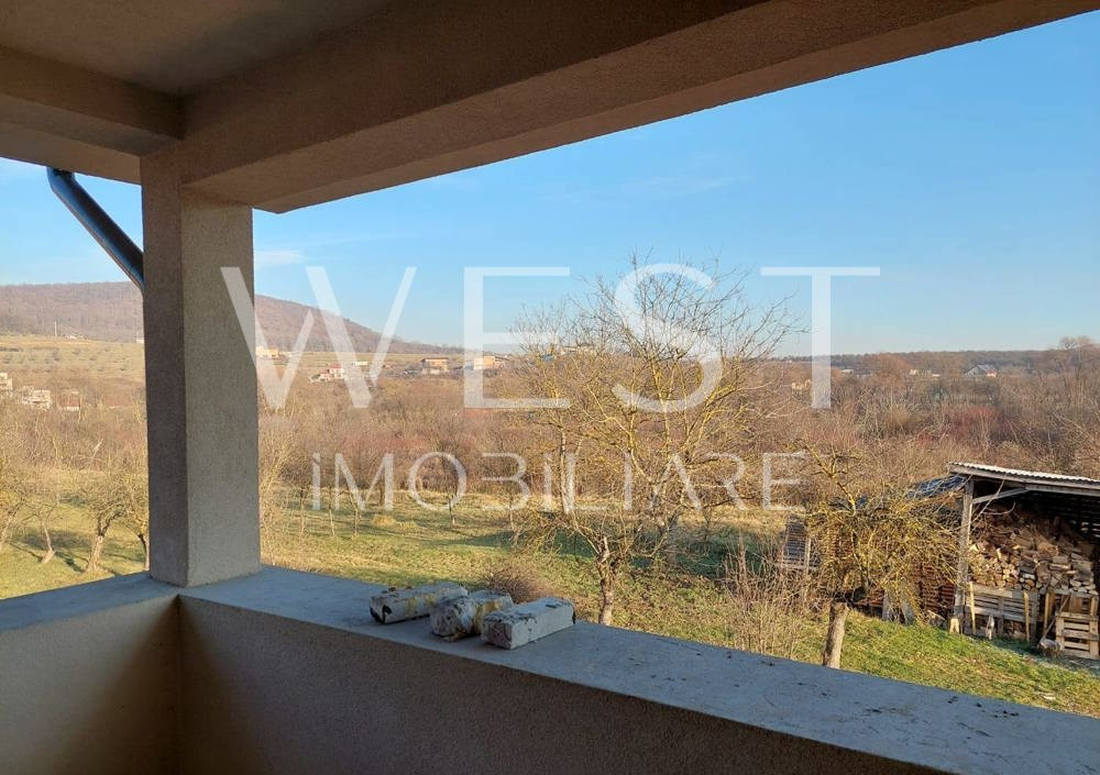Casa individuala 160mp+330mp teren! 6 Camere! Baciu/Suceagu! Nou! CF! 