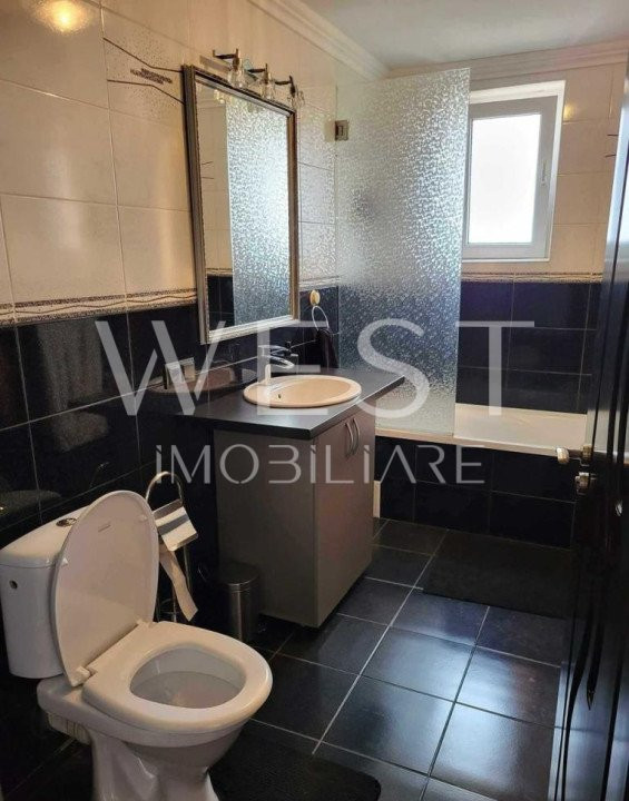 Apartament pe 2 nivele, 79 mp utili + balcon – etaj 3 | Strada Eroilor