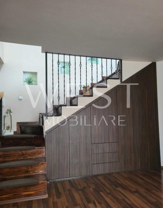 Apartament pe 2 nivele, 79 mp utili + balcon – etaj 3 | Strada Eroilor