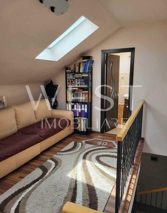 Apartament pe 2 nivele, 79 mp utili + balcon – etaj 3 | Strada Eroilor
