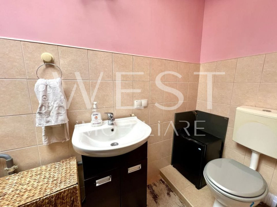 Apartament pe 2 nivele, 79 mp utili + balcon – etaj 3 | Strada Eroilor
