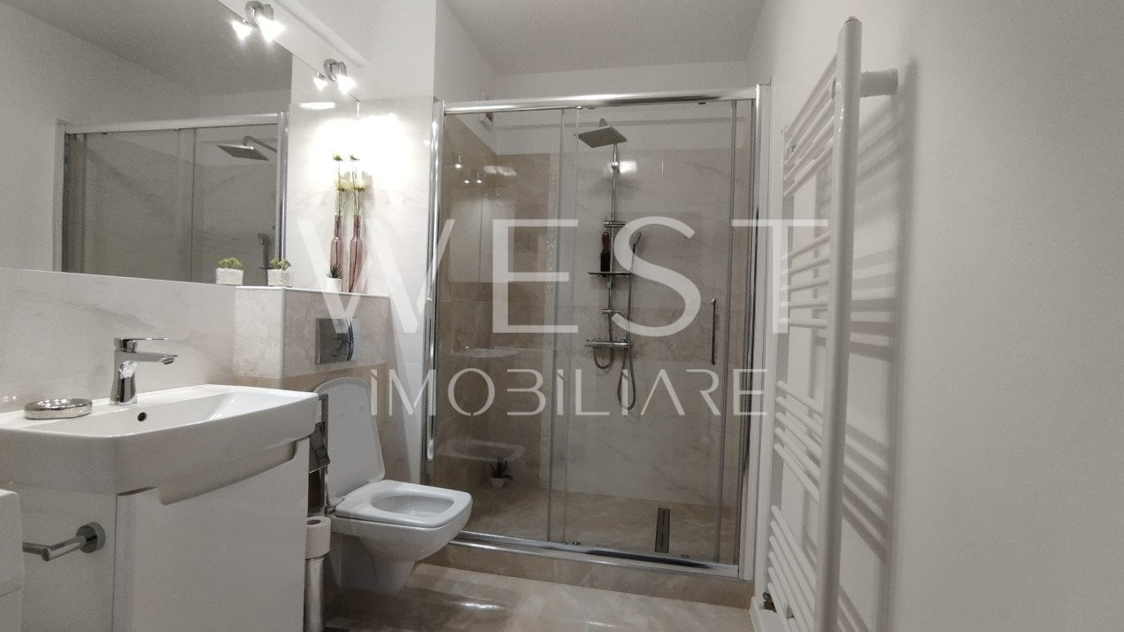Apartament 3 camere  ! Mobilat ,utilat ! Zona Jysk !  Parcare !