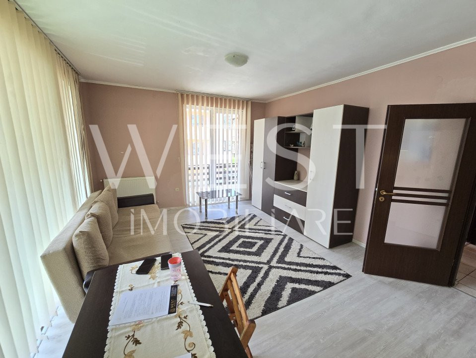 Apartament 2 cam 54mp+3 terase! Mobilat/Utilat! Etaj 1! Str. Eroilor!