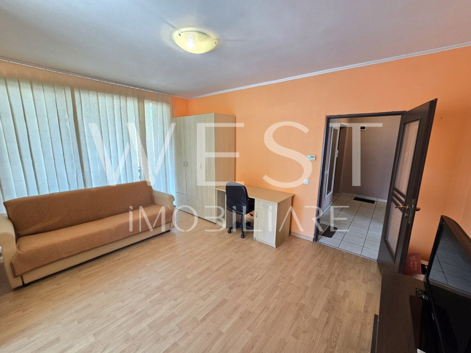 Apartament 2 cam 54mp+3 terase! Mobilat/Utilat! Etaj 1! Str. Eroilor!