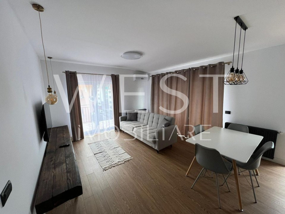 Apartament superfinisat la cheie,2 camere!Parcare!3 Terase!Eroilor