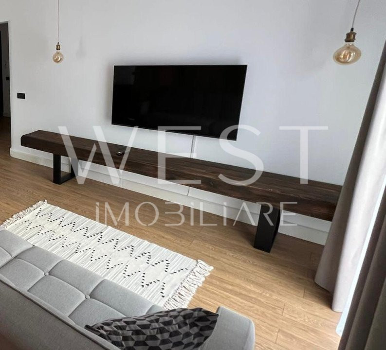 Apartament superfinisat la cheie,2 camere!Parcare!3 Terase!Eroilor