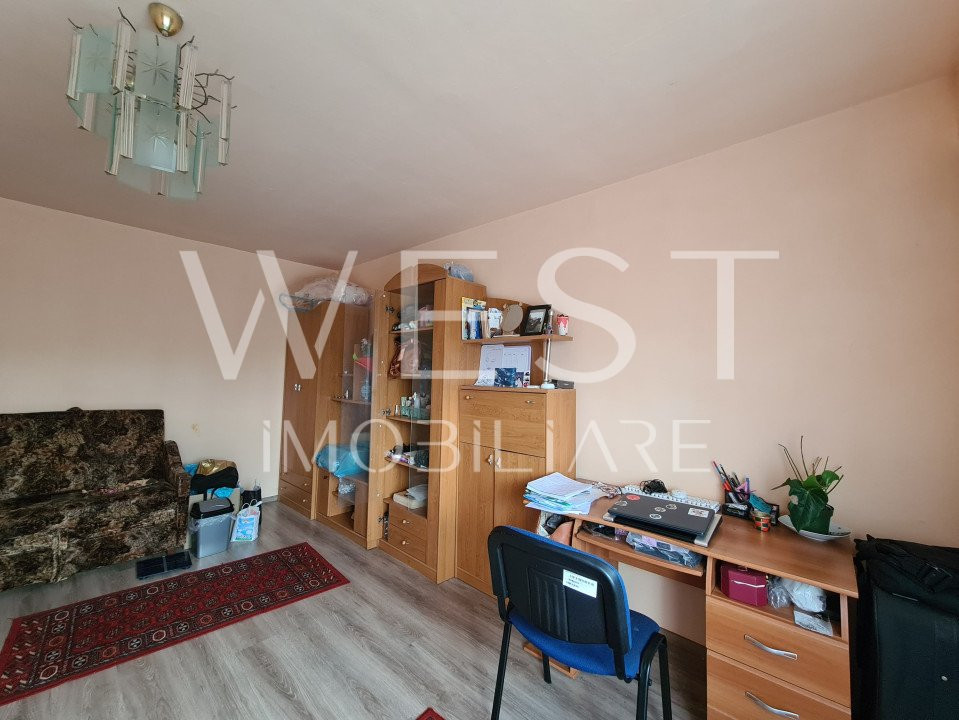 Apartament 3 camere,decomandat,76mp!2 Bai!Etaj intermediar!Calvaria