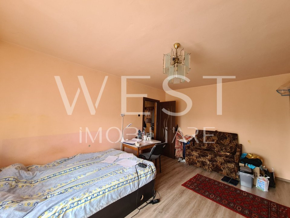 Apartament 3 camere,decomandat,76mp!2 Bai!Etaj intermediar!Calvaria