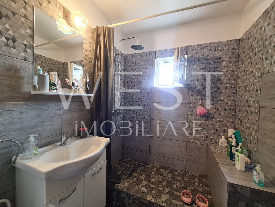 Apartament 3 camere,decomandat,76mp!2 Bai!Etaj intermediar!Calvaria