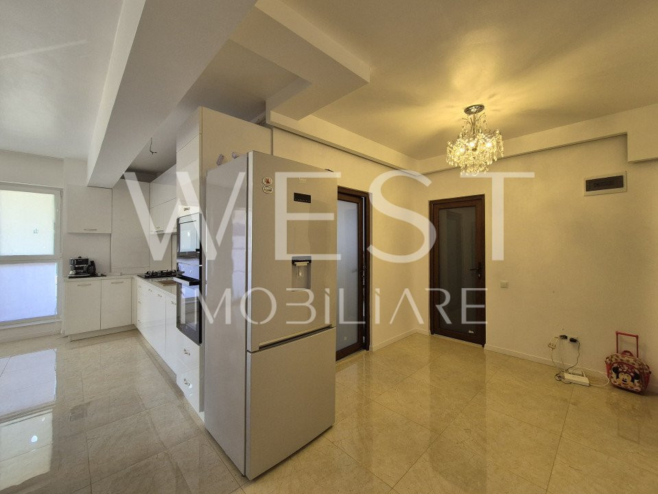 Apartament modern 4 camere, 75mp- la cheie- Strada Eroilor