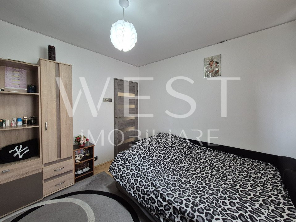 Apartament decomandat 3 camere-la cheie! Etaj intermediar!Expo Transilvania