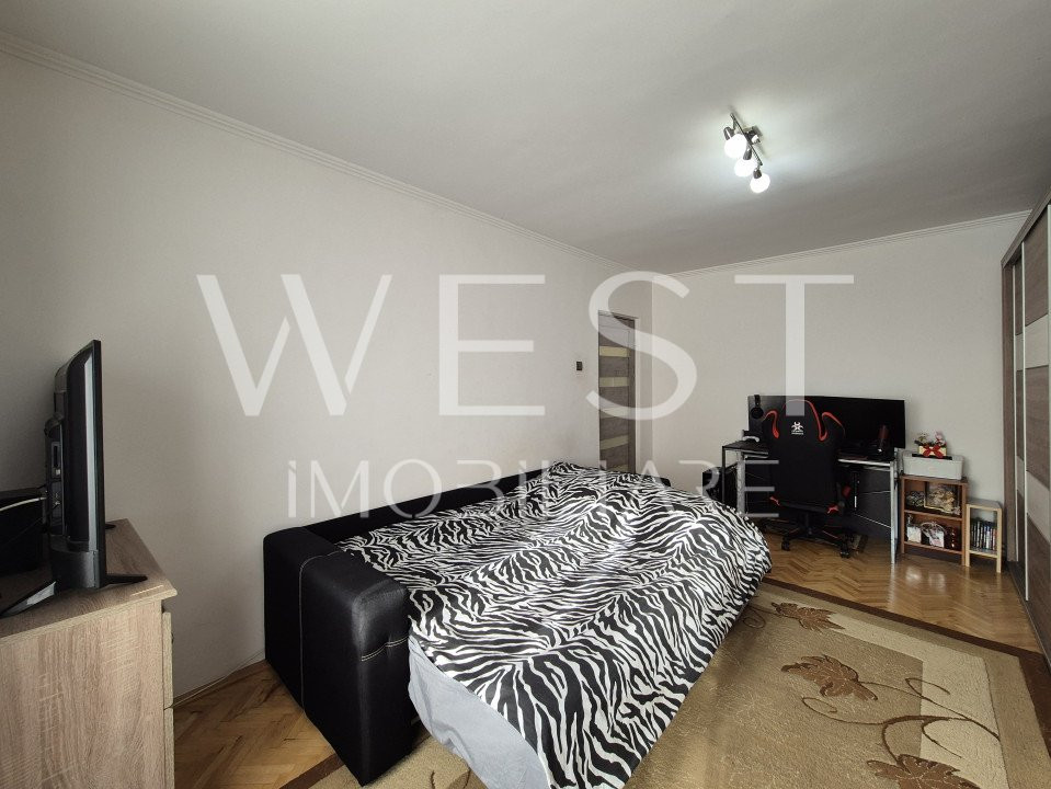 Apartament decomandat 3 camere-la cheie! Etaj intermediar!Expo Transilvania