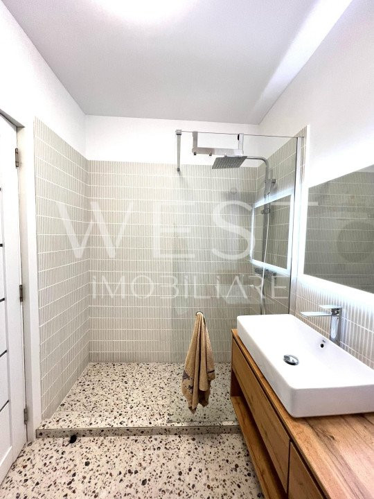 Apartament 3 cam 60mp! Mobilat/Utilat Modern! Parcare inclusa! Porii!