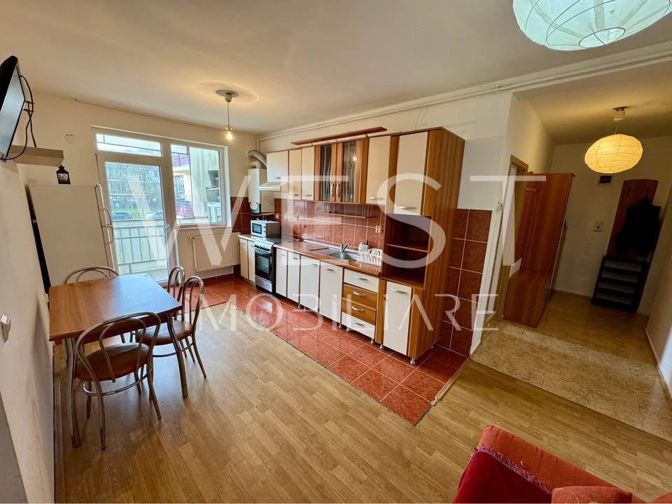 Apartament 3 camere/58mp! Etaj 1! La Cheie! Parcare! Zona Eroilor!