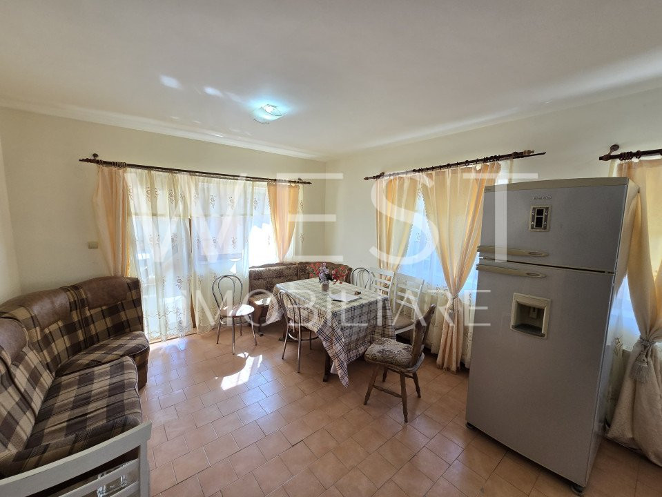 Cazare muncitori! Casa individuala 5 cam 250mp! Curte! Str. Florilor!