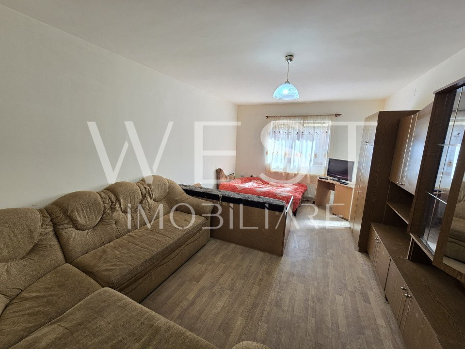 Cazare muncitori! Casa individuala 5 cam 250mp! Curte! Str. Florilor!