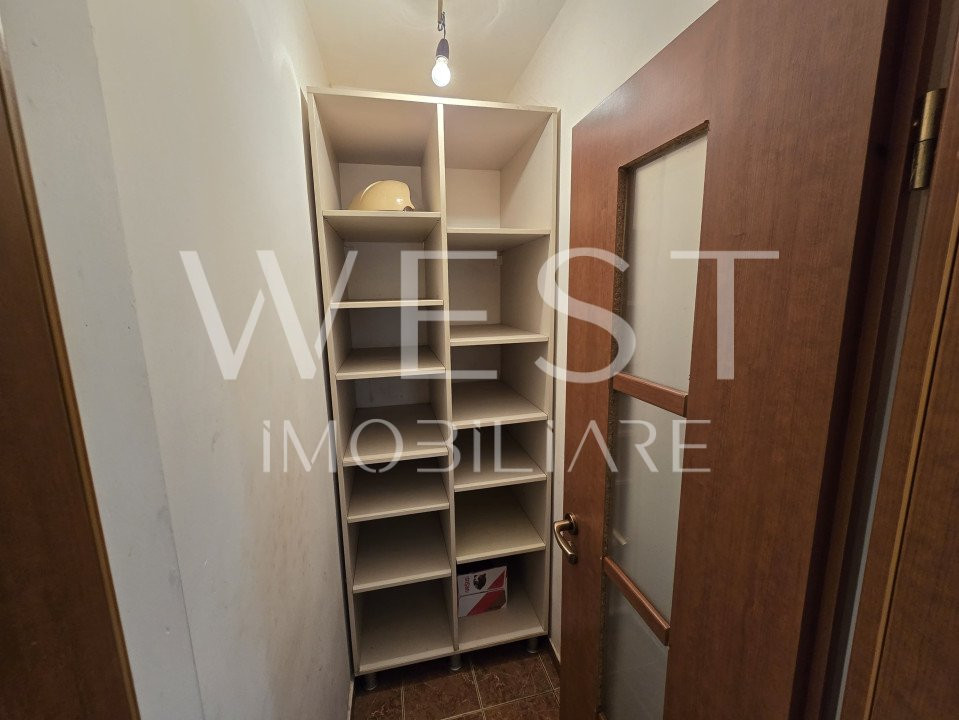 Cazare muncitori! Casa individuala 5 cam 250mp! Curte! Str. Florilor!