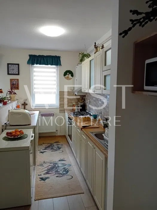 Apartament 3 camere 82 mp! La cheie! Zona Somesului!