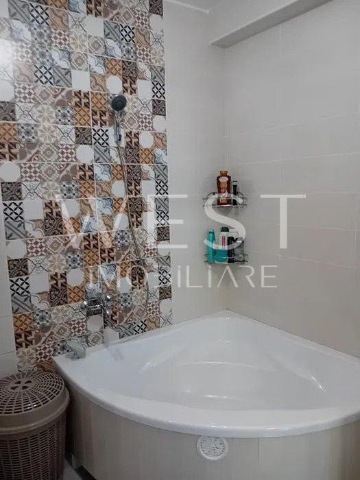 Apartament 3 camere 82 mp! La cheie! Zona Somesului!