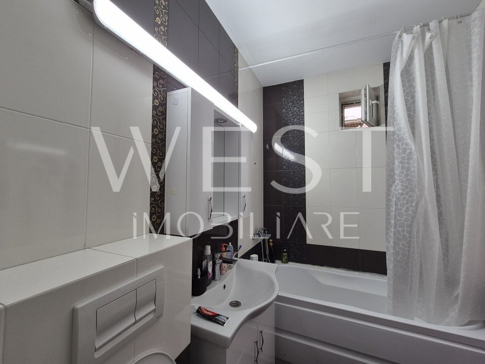 Apartament decomandat 3 camere/2bai,74mp!La cheie!Zona Expo Transilvania