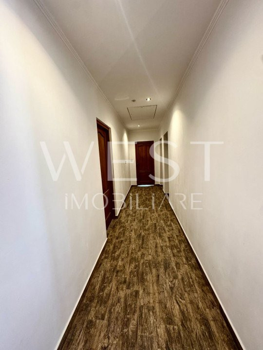Casa tip duplex, La cheie, 7 camere/200 mp! Teren/644mp, Str Tautiului