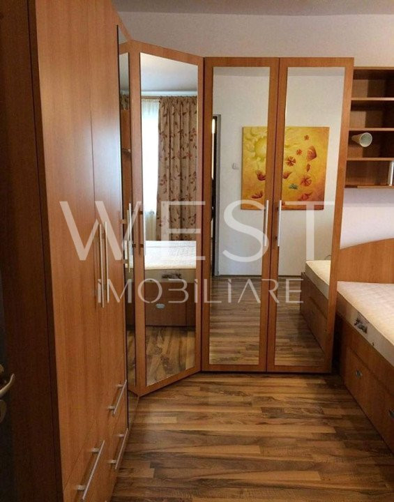 Apartament decomandat 2 camere -etaj intermediar-zona Piata Marasti